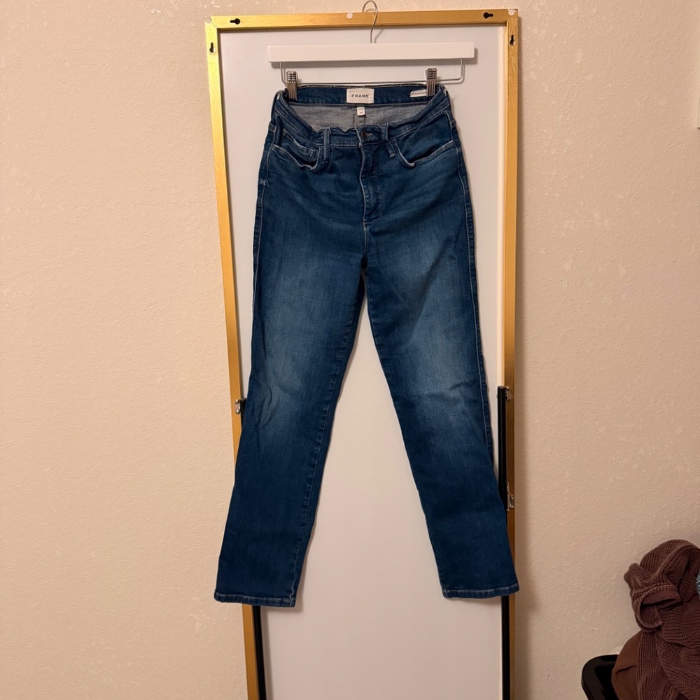 FRAME Le Sylvie Slender Straight Jeans